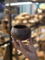 نمایی از پیاله چوبی مدل خمره برند ماسون